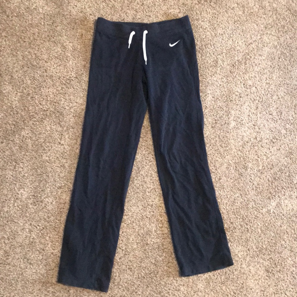 Black nike sweat pants